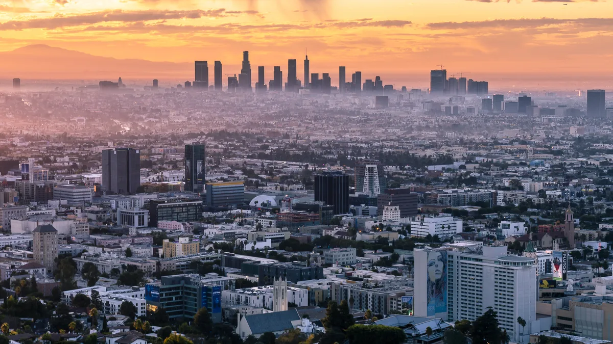 Los Angeles Long Beach